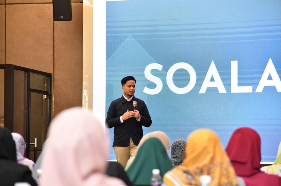 Suasana Seminar 5